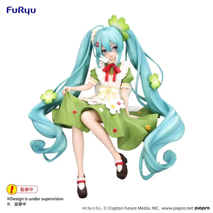 FURYU NOODLE STOPPER FIGURE HATSUNE MIKU (FLOWER FAIRY CLOVER) - VOCALOID