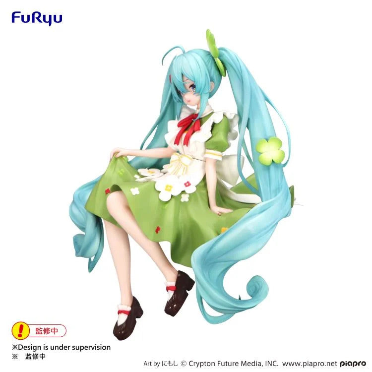 FURYU NOODLE STOPPER FIGURE HATSUNE MIKU (FLOWER FAIRY CLOVER) - VOCALOID