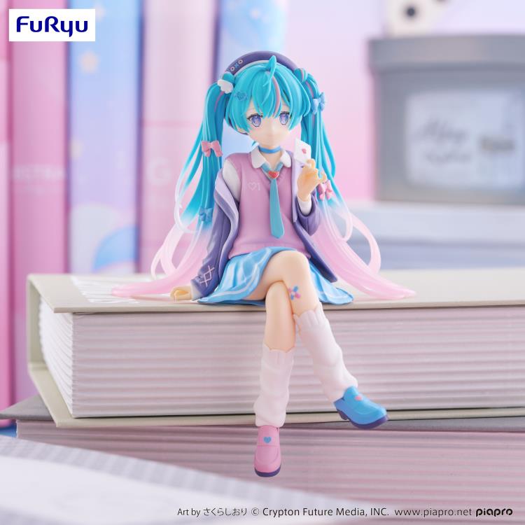 FURYU NOODLE STOPPER FIGURE HATSUNE MIKU (LOVE BLAZER NAVY COLOR VER.)
