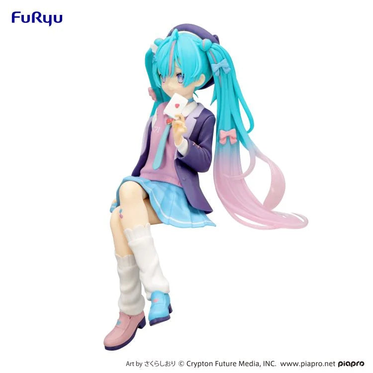 FURYU NOODLE STOPPER FIGURE HATSUNE MIKU (LOVE BLAZER NAVY COLOR VER.)