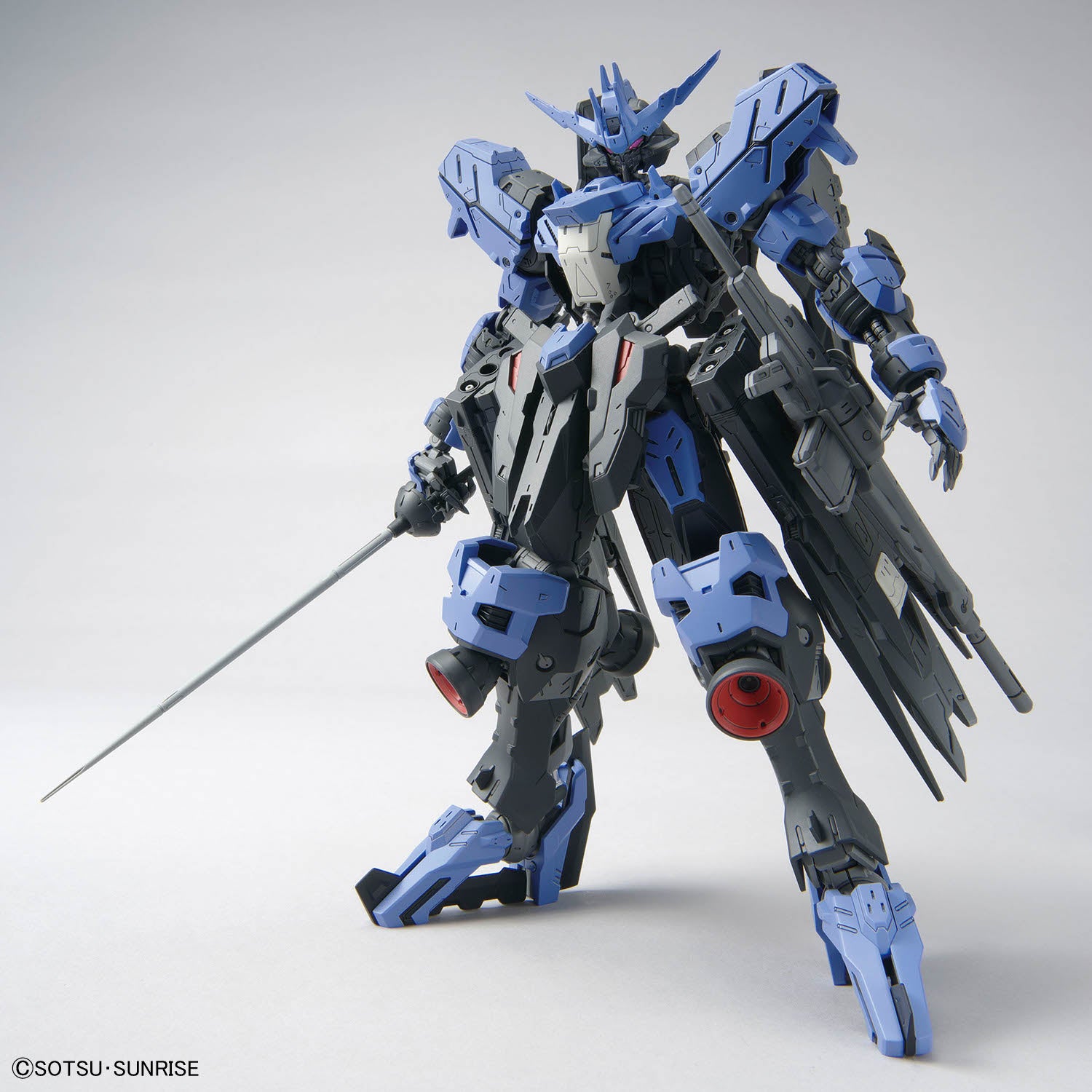 BANDAI MG 1/100 GUNDAM VIDAR