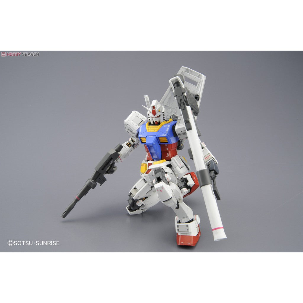 BANDAI MG 1/100 RX-78-2 GUNDAM Ver.3.0