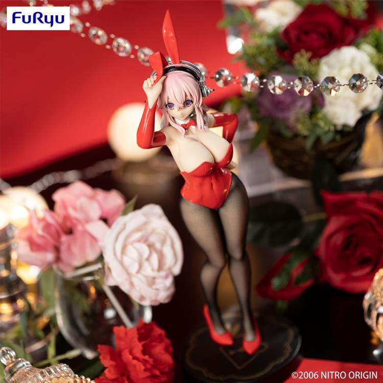 FURYU BICUTE BUNNIES FIGURE SUPER SONICO: RED VER.