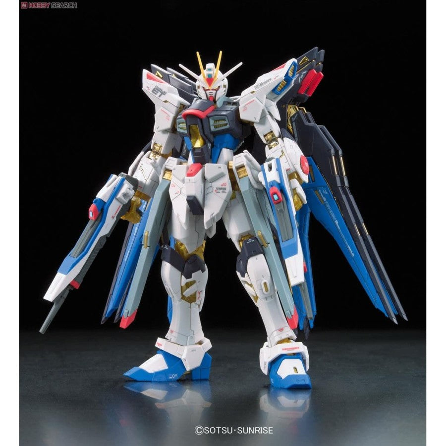 BANDAI RG 1/144 ZGMF-X20A STRIKE FREEDOM GUNDAM