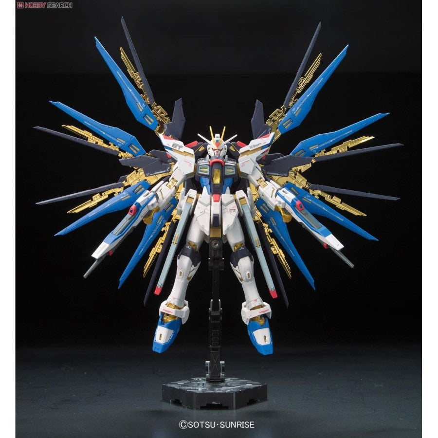 BANDAI RG 1/144 ZGMF-X20A STRIKE FREEDOM GUNDAM