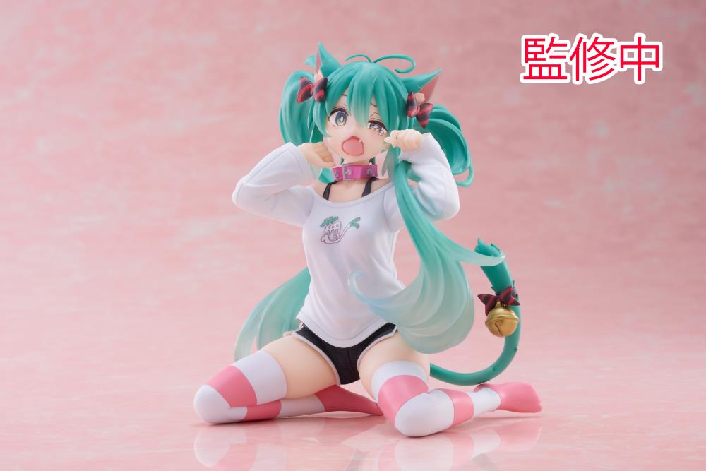 TAITO DESKTOP CUTE FIGURE HATSUNE MIKU (NEKOMIMI T-SHIRT VER.) - VOCALOID