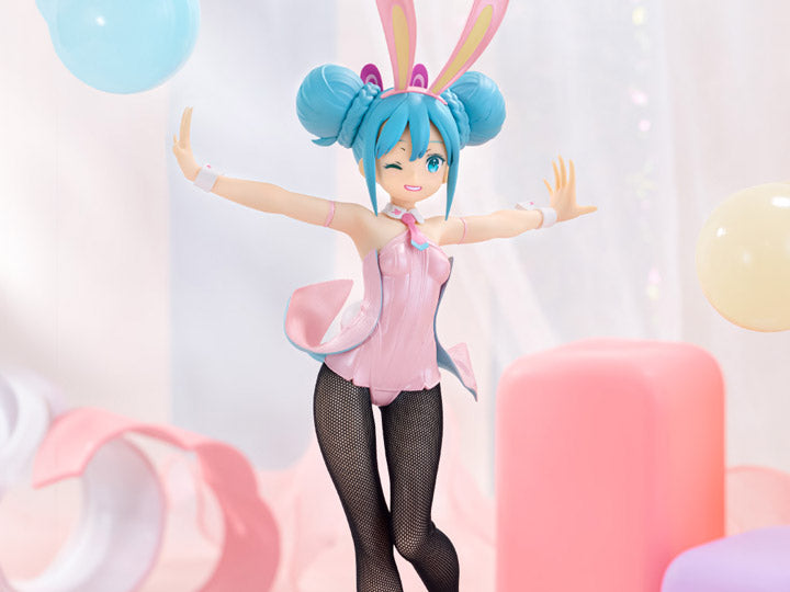 FURYU BICUTE BUNNIES FIGURE HATSUNE MIKU - WINK PEARL PINK COLOR VER.