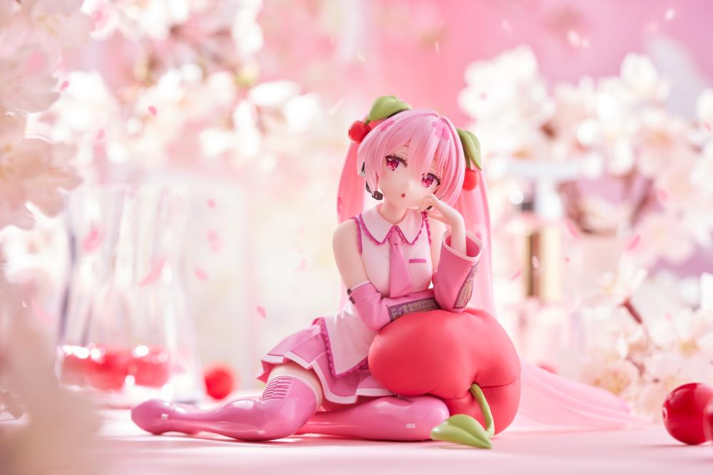 TAITO DESKTOP CUTE FIGURE SAKURA MIKU (CHERRY CUSHION VER.) - VOCALOID