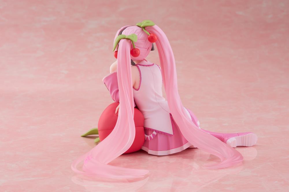TAITO DESKTOP CUTE FIGURE SAKURA MIKU (CHERRY CUSHION VER.) - VOCALOID