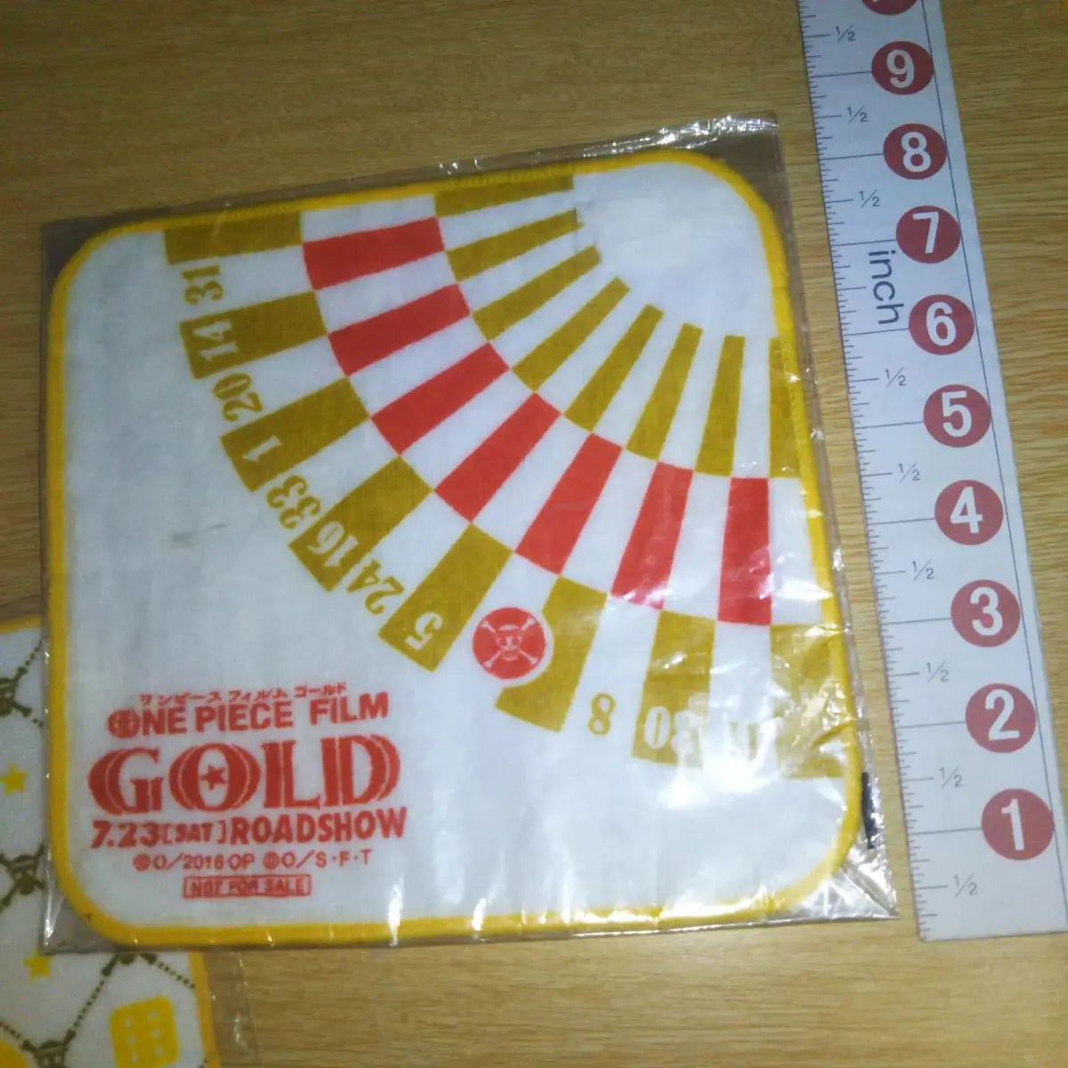 HAND TOWEL ONE PIECE FILM GOLD WHITE